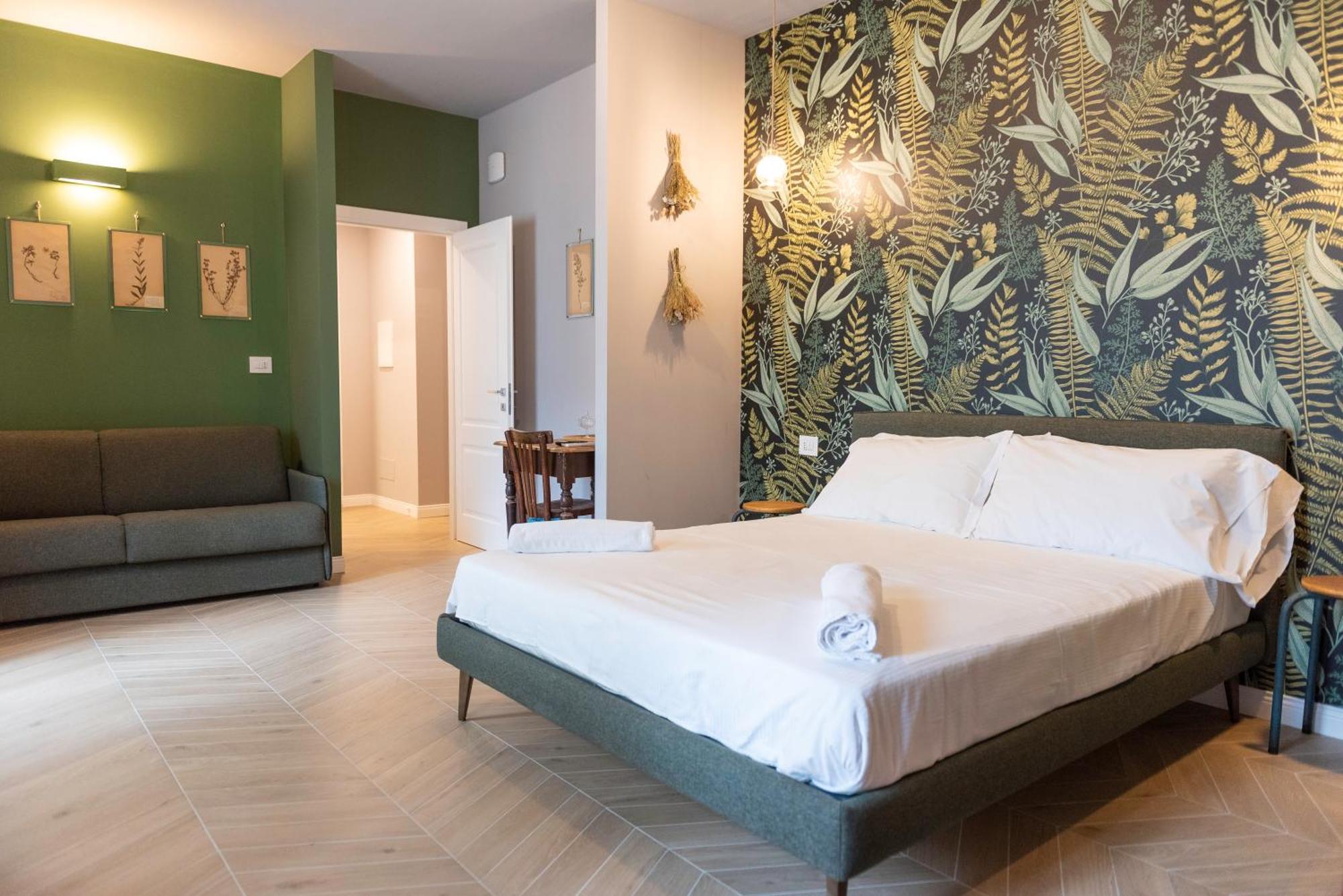 Regina Boutique Suites ตรีเอสเต ภายนอก รูปภาพ