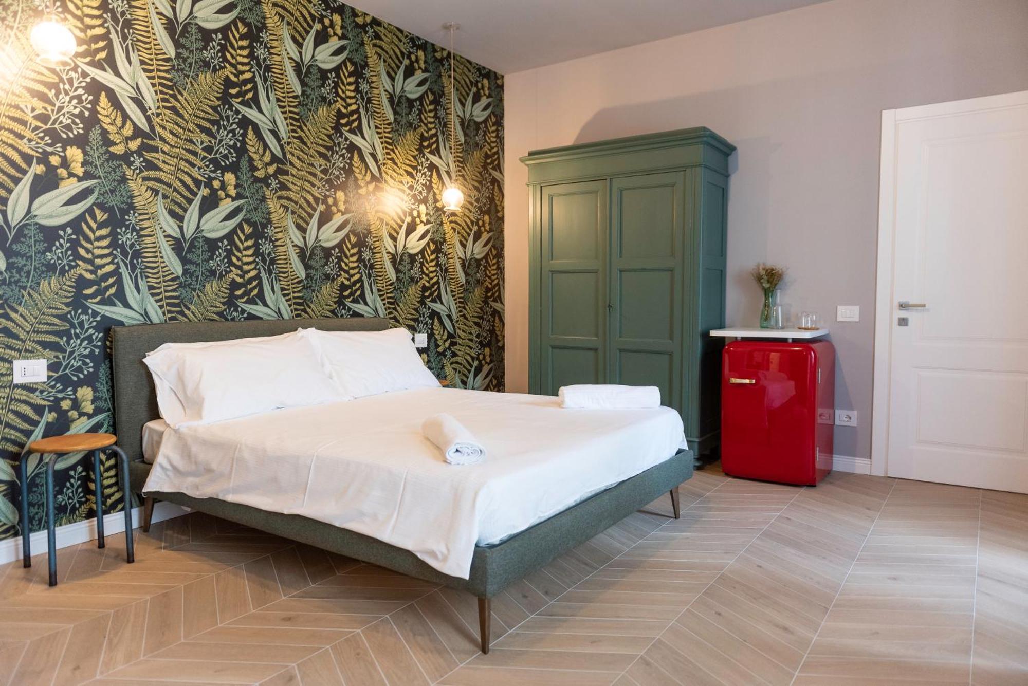 Regina Boutique Suites ตรีเอสเต ภายนอก รูปภาพ