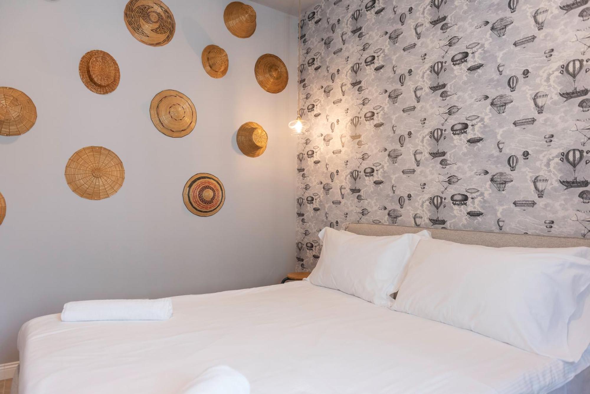 Regina Boutique Suites ตรีเอสเต ภายนอก รูปภาพ