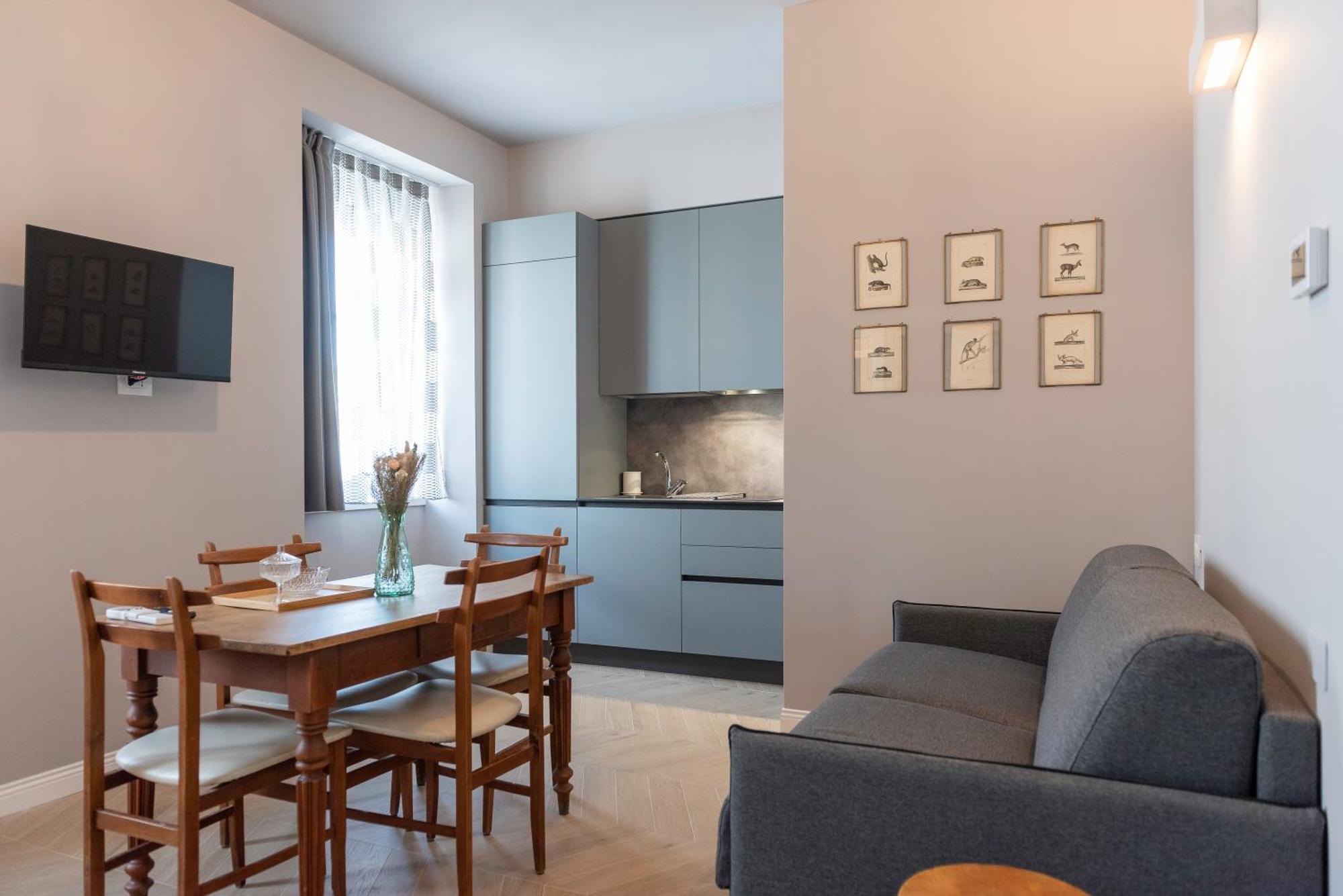 Regina Boutique Suites ตรีเอสเต ภายนอก รูปภาพ