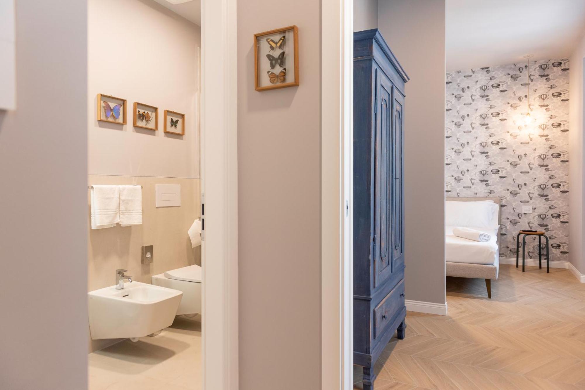 Regina Boutique Suites ตรีเอสเต ภายนอก รูปภาพ